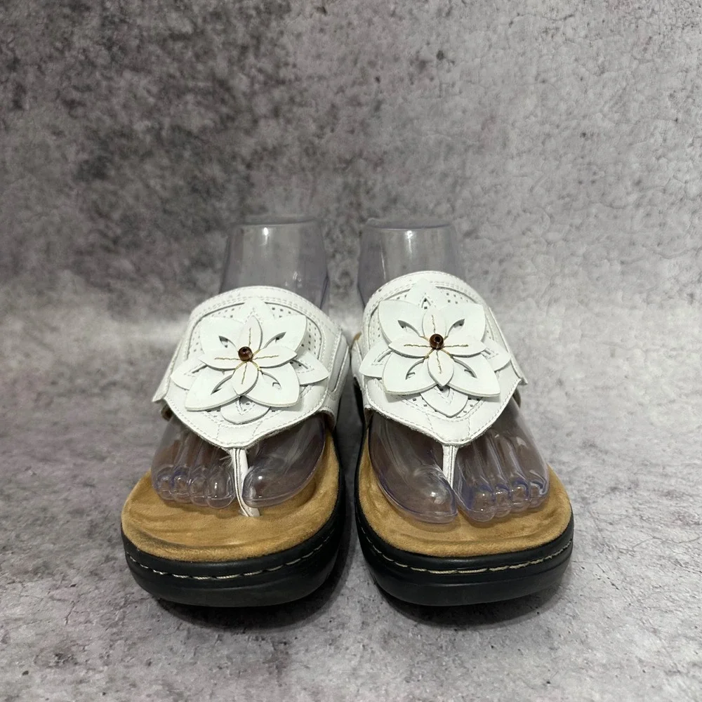 Clarks Merliah2 Kyla Wedge Sandals Womens 7 White Floral Hook Loop Strap